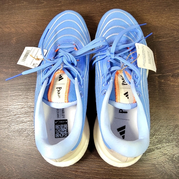 BRAND NEW Adidas Supernova 2 x Parley Running Sneaker Women's Size 7.0 - Picture 5 of 6